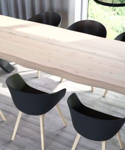 Massivholz Vagamo Eiche Tisch mit X-Beinen für natürlichen Charme
